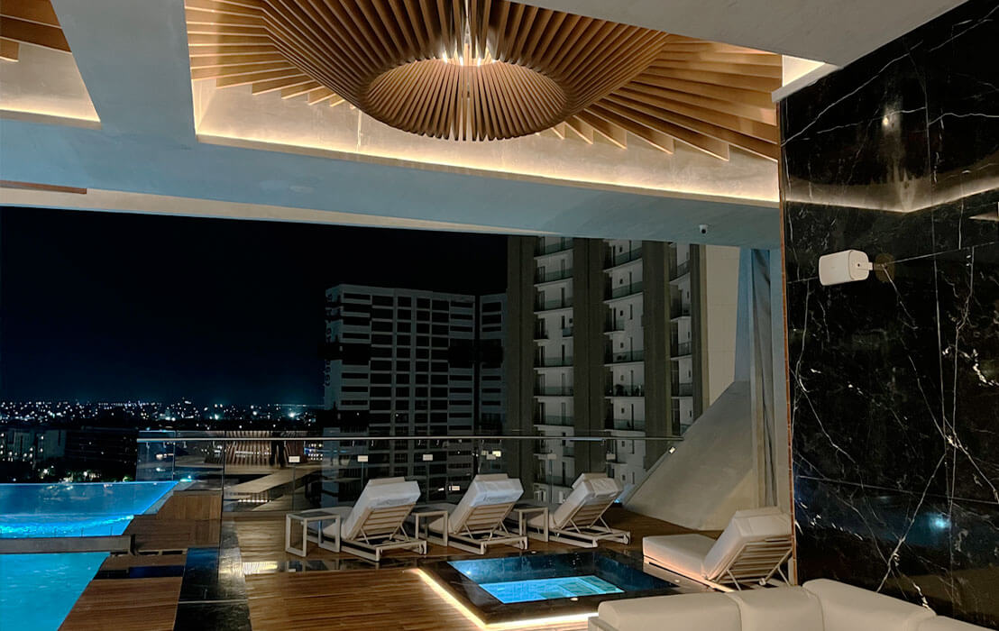 Más allá de la luz funcional