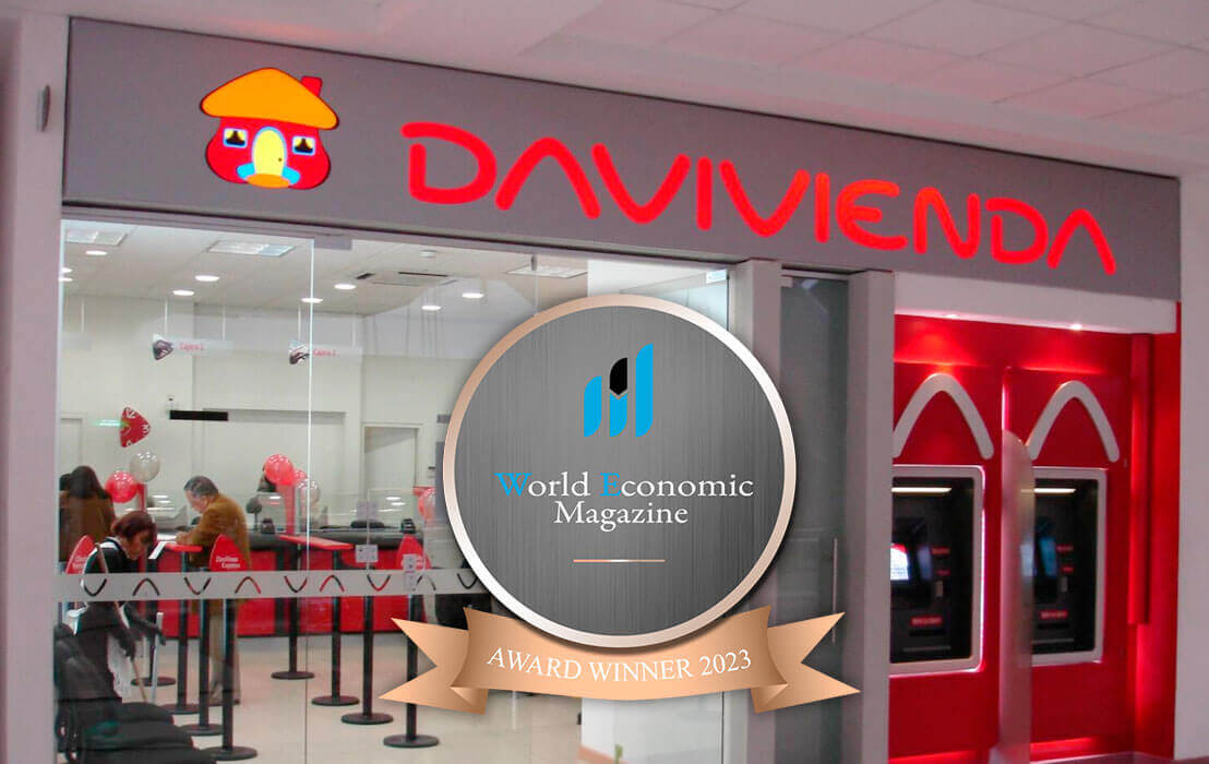 Triple galardón para Davivienda