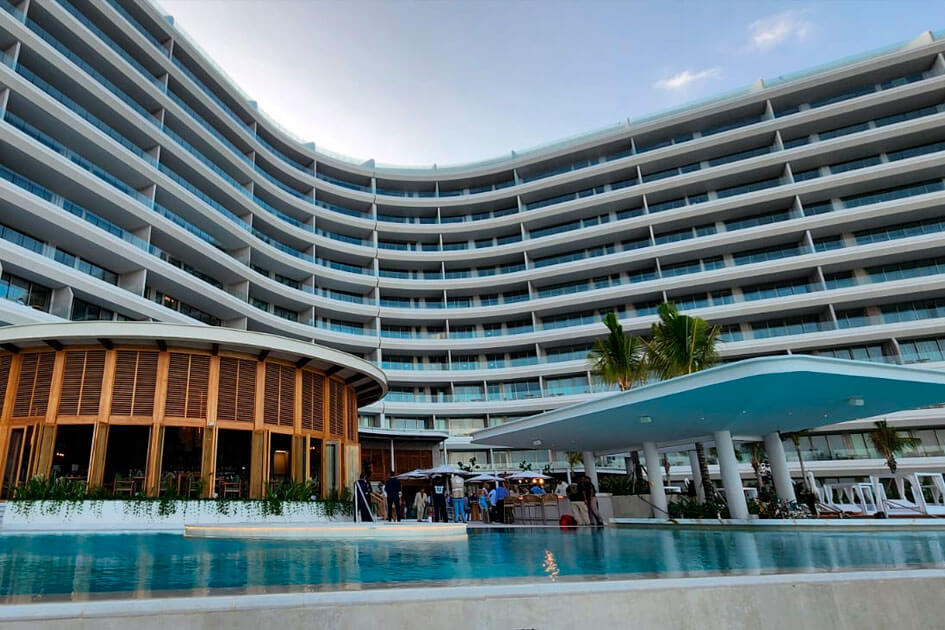 St. Regis abre en Costa Mujeres