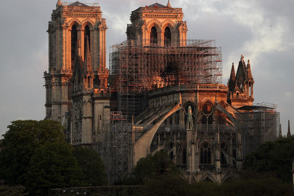 Avanza la restauración de la catedral de Notre Dame en París
