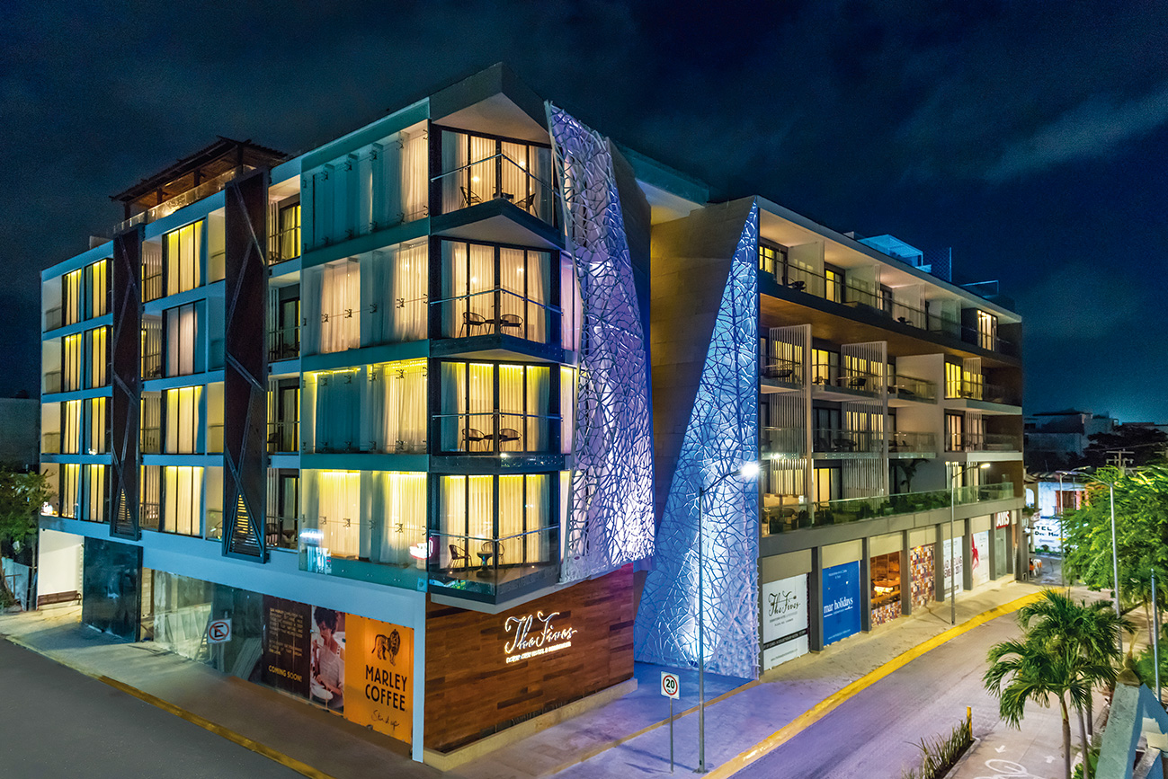 The Fives Downtown Hotel & Residences, Curio Collection by Hilton