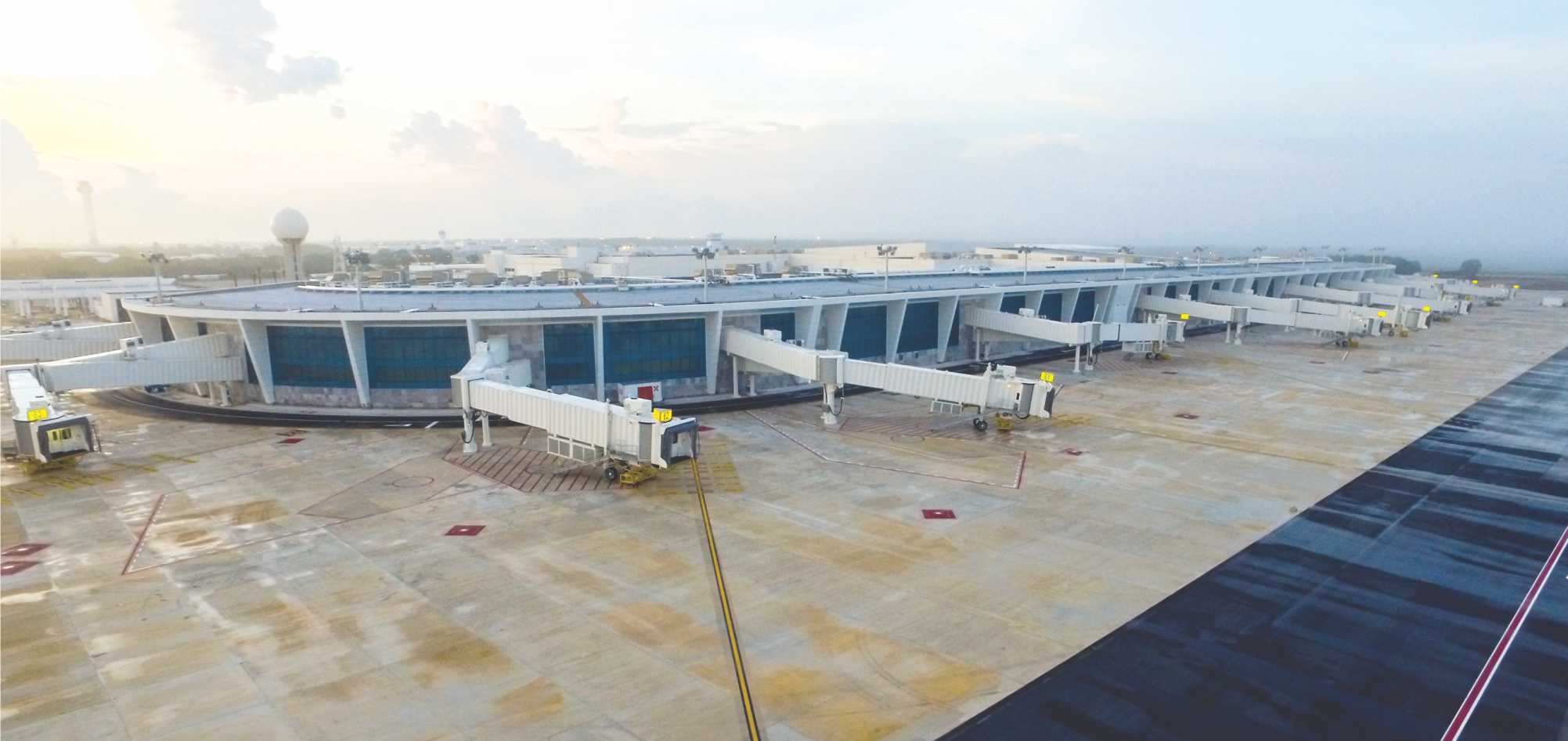 Terminal 4 Aeropuerto Internacional de Cancún