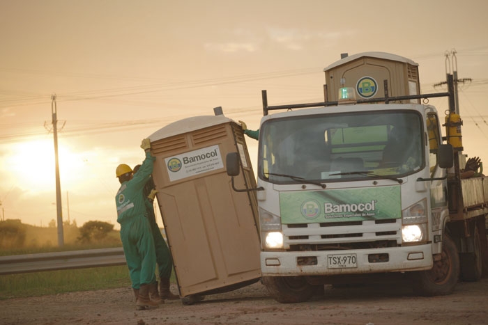 Sanitarios Y Equipos Portátiles - Palavo Corp