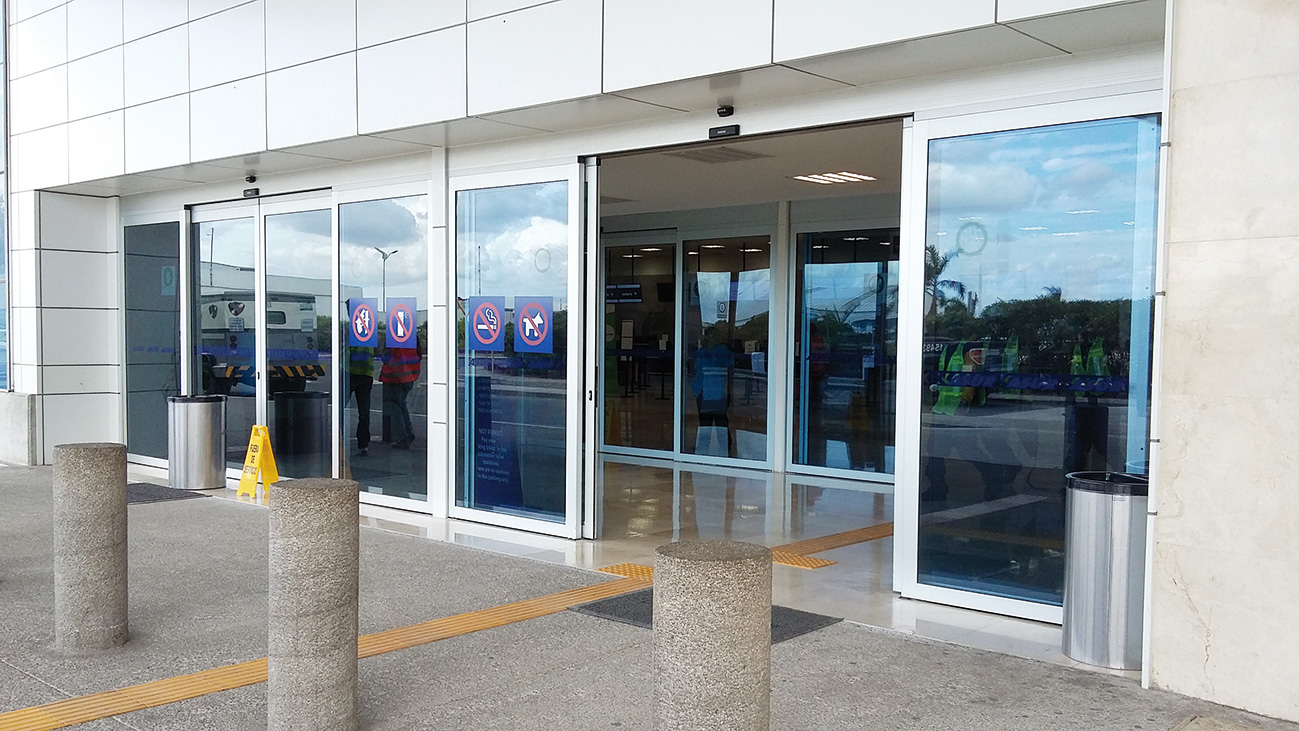 Accesos y puertas 